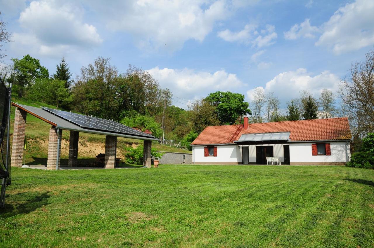 Beppe Vendégház Abaliget Exterior foto